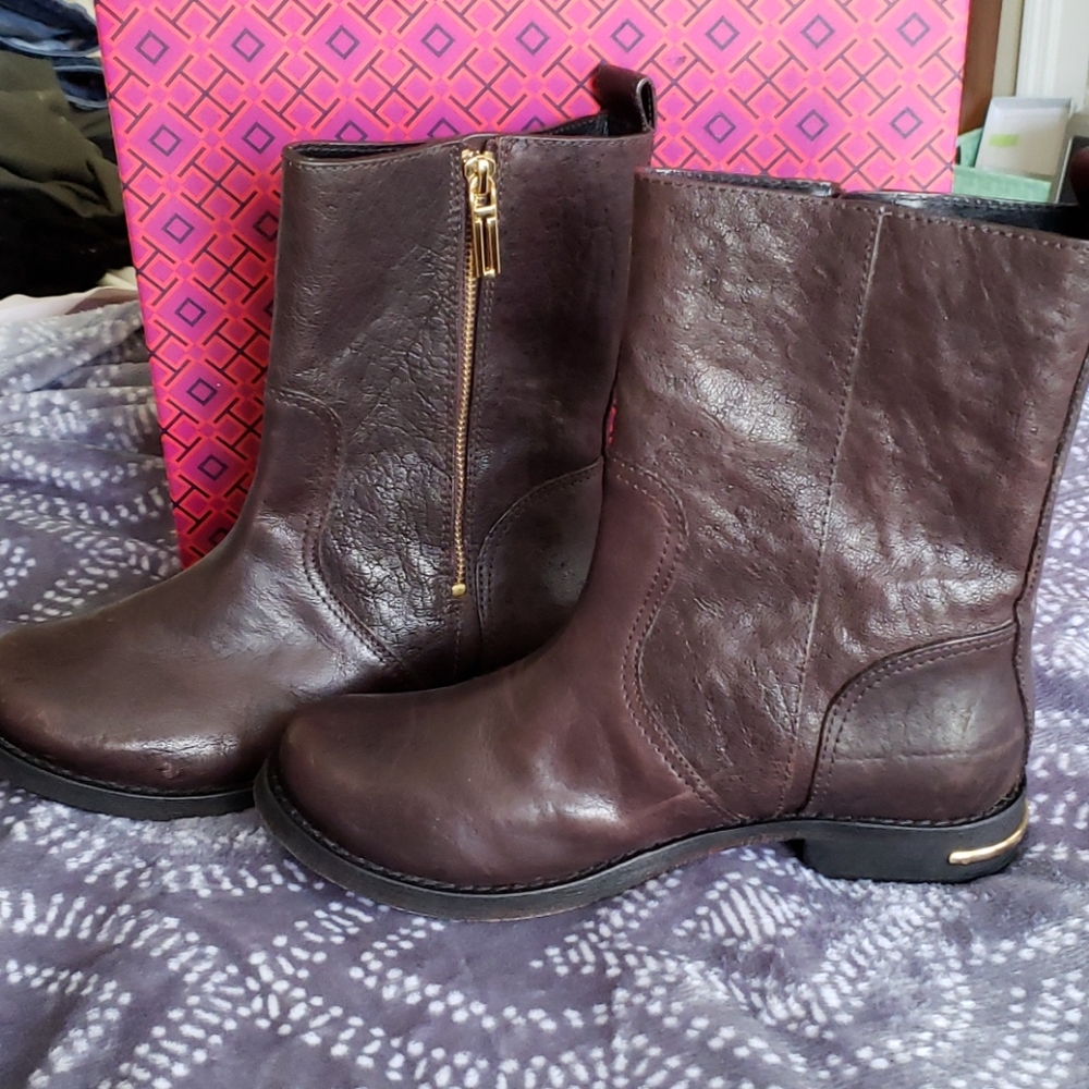 Tory Burch brown leather boot